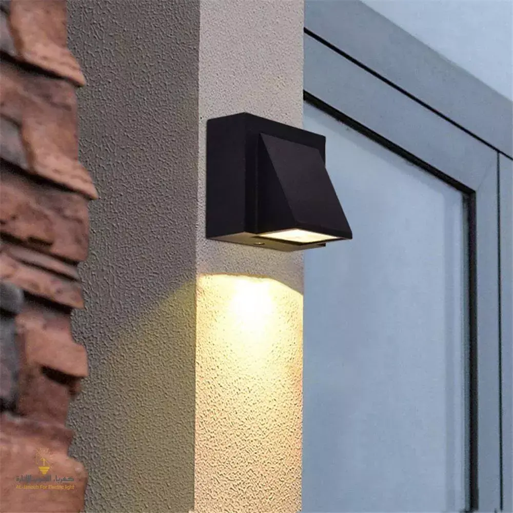 Small Single Premium Gate Light, Yellow Light, 5 W